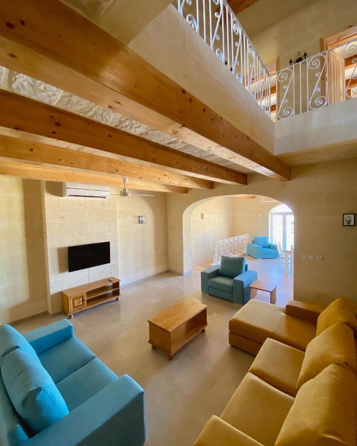 Ta' Giga Farmhouse Sannat Exterior photo